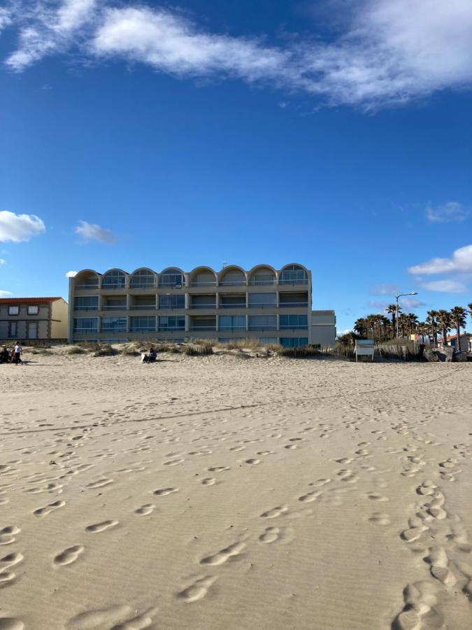 Superbe Studio Renove Les Pieds Dans L'Eau! Marseillan  Exterior foto